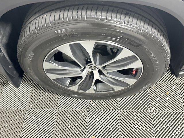 used 2023 Toyota Highlander car, priced at $32,477