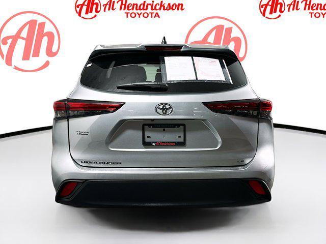 used 2022 Toyota Highlander car