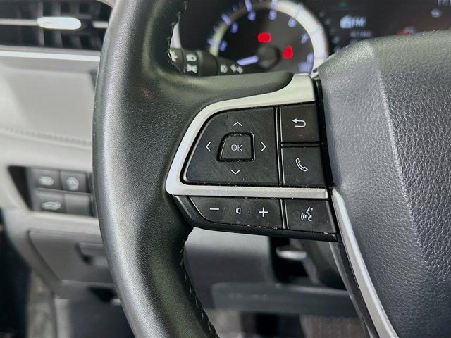 used 2023 Toyota Highlander car, priced at $30,977