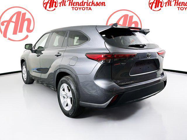 used 2023 Toyota Highlander car, priced at $29,499