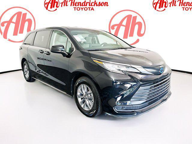 used 2023 Toyota Sienna car, priced at $36,977