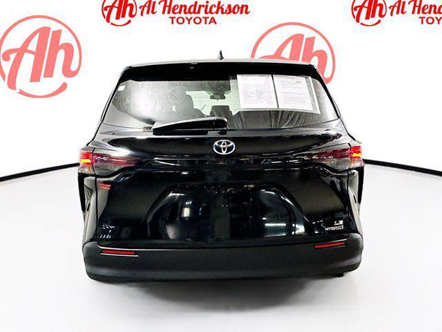 used 2024 Toyota Sienna car, priced at $37,977