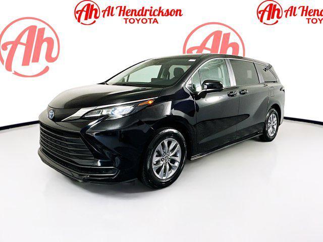 used 2024 Toyota Sienna car, priced at $37,977