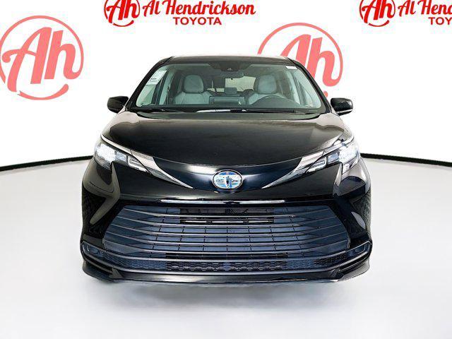 used 2024 Toyota Sienna car, priced at $37,977