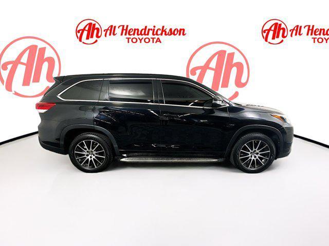 used 2018 Toyota Highlander car, priced at $21,999