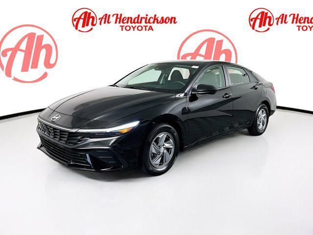 used 2024 Hyundai Elantra car