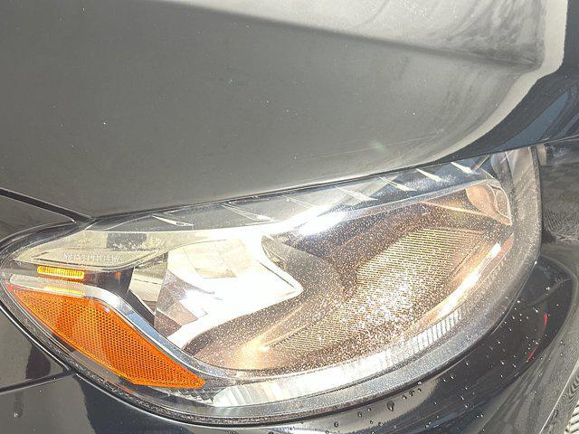 used 2019 Mercedes-Benz GLC 300 car, priced at $10,977