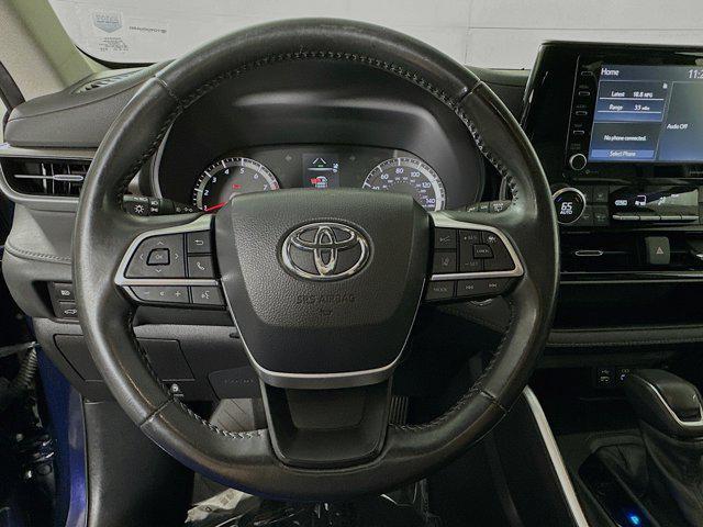 used 2022 Toyota Highlander car, priced at $27,977