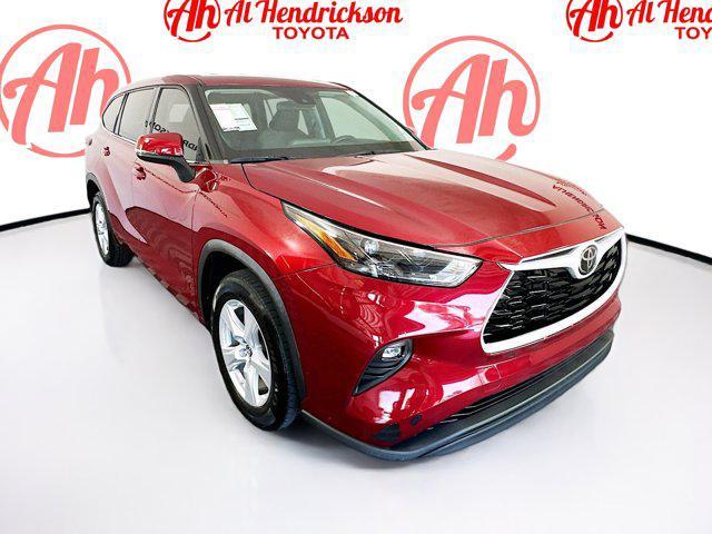 used 2022 Toyota Highlander car, priced at $24,477