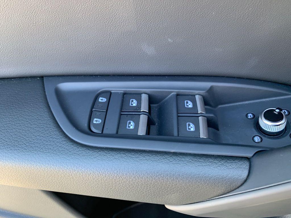 used 2024 Audi Q5 car, priced at $38,998