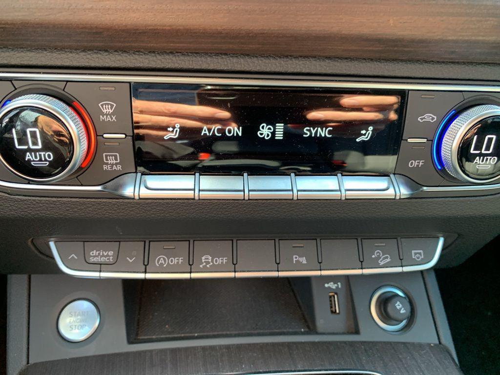 used 2024 Audi Q5 car, priced at $38,998