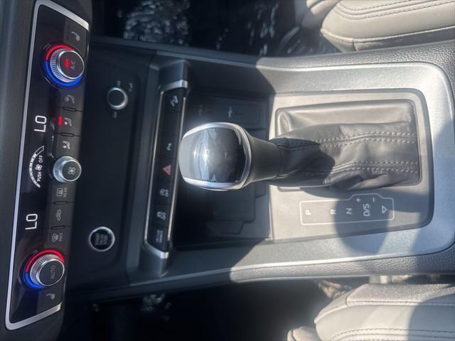 used 2024 Audi Q3 car, priced at $37,998