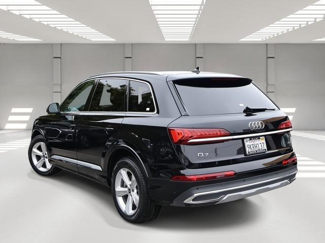 used 2024 Audi Q7 car, priced at $51,364