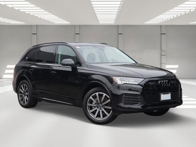 used 2023 Audi Q7 car, priced at $53,404