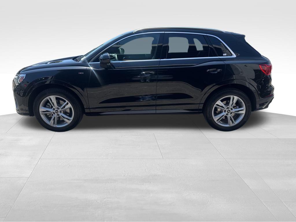 used 2023 Audi Q3 car, priced at $34,622