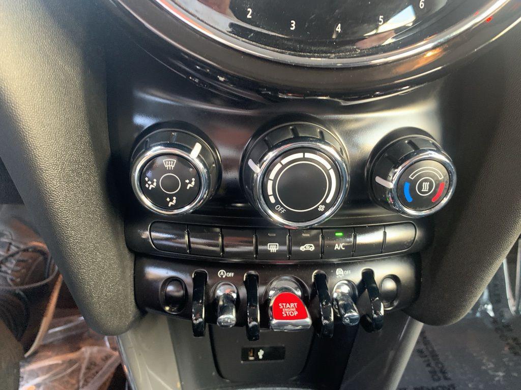 used 2024 MINI Hardtop car, priced at $24,888