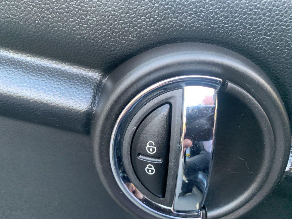 used 2024 MINI Hardtop car, priced at $24,888