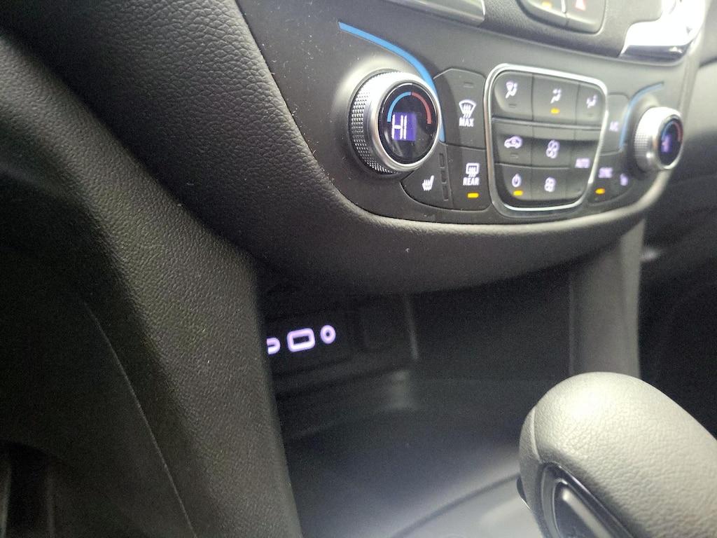 used 2023 Chevrolet Equinox car, priced at $22,998