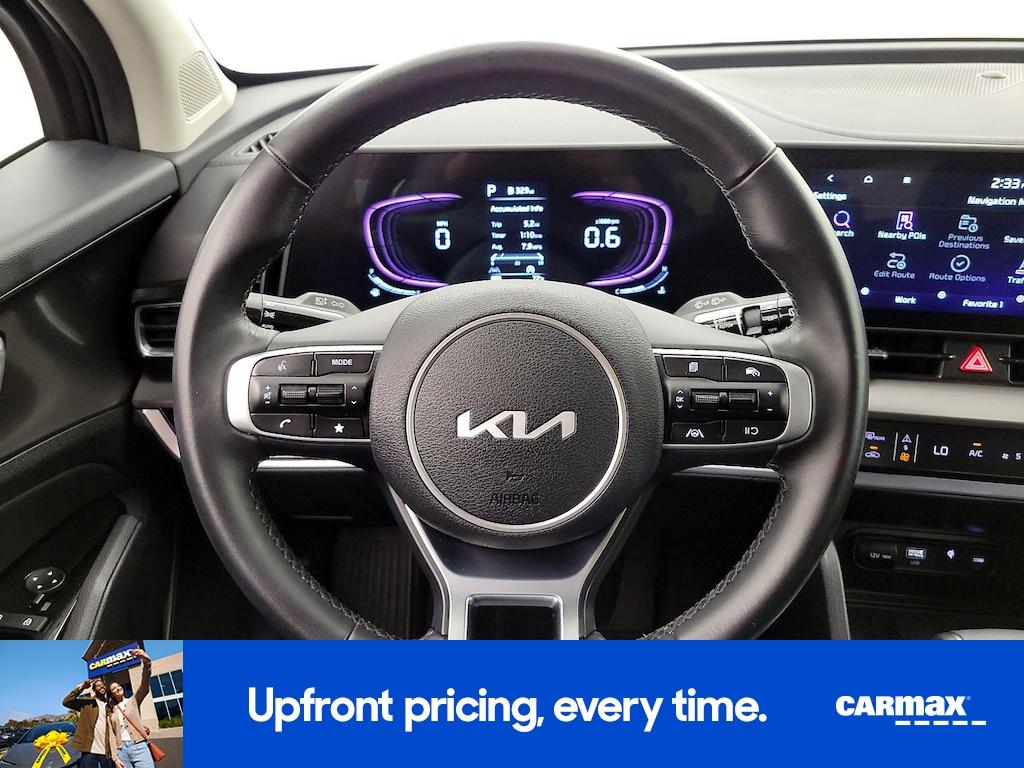used 2025 Kia Sportage car, priced at $29,998