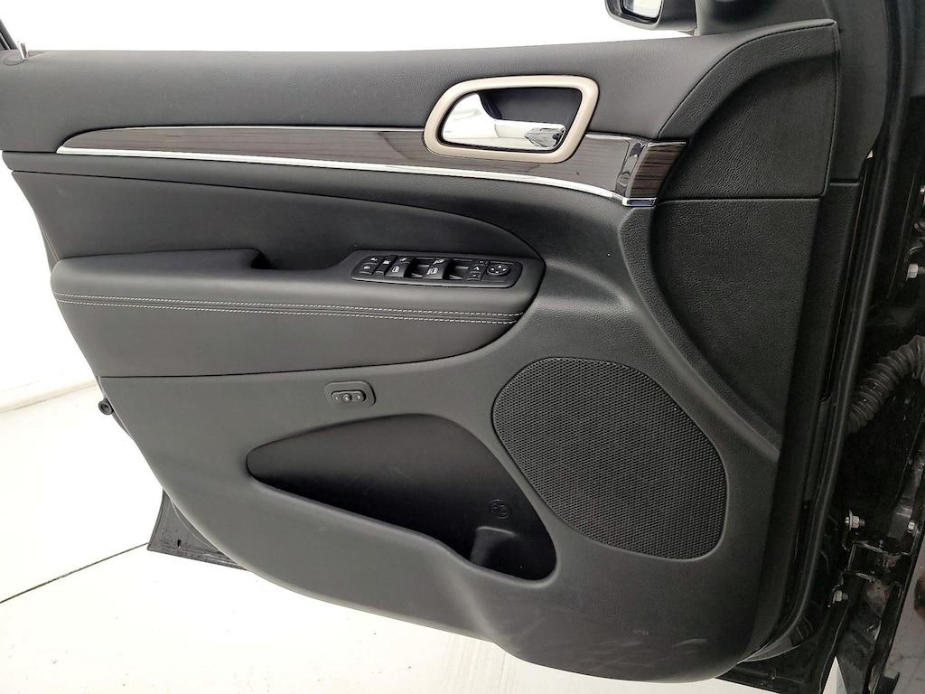 used 2014 Jeep Grand Cherokee car, priced at $17,998