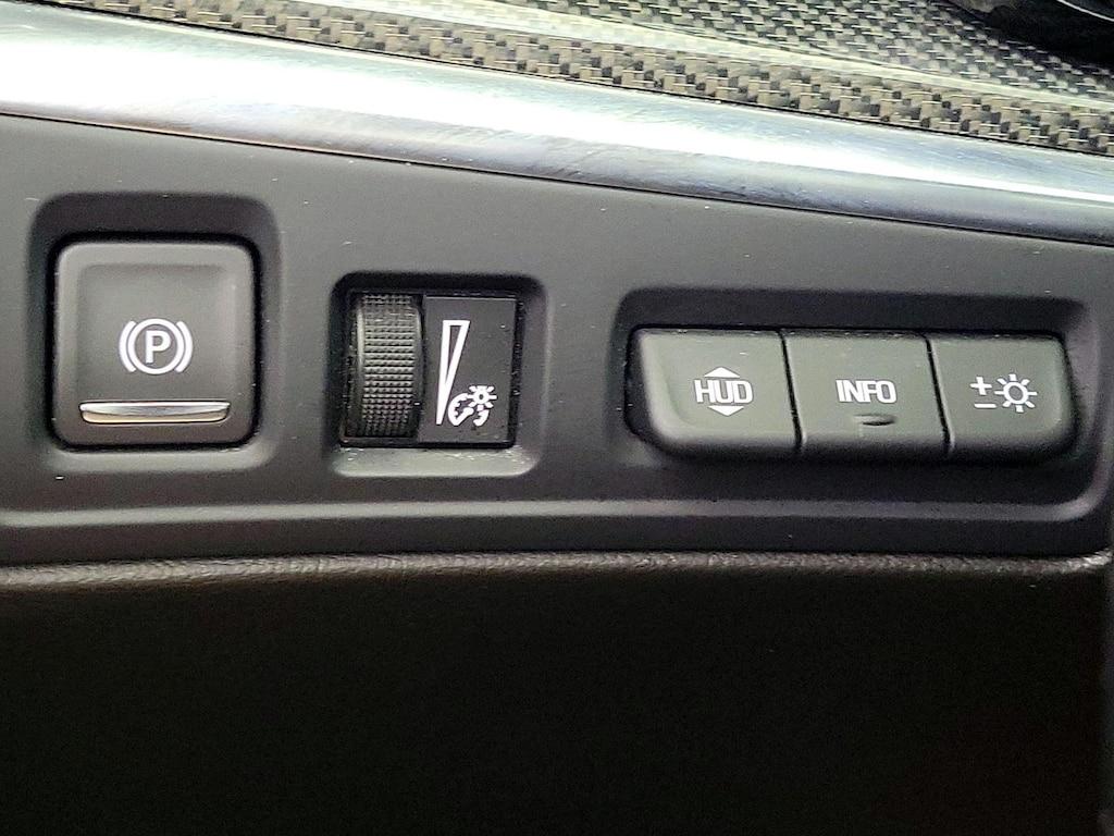 used 2023 Cadillac XT5 car, priced at $34,998