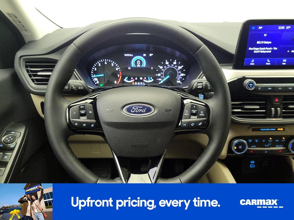 used 2022 Ford Escape car, priced at $22,998