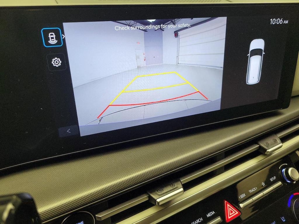 used 2024 Hyundai Santa Fe car, priced at $29,998