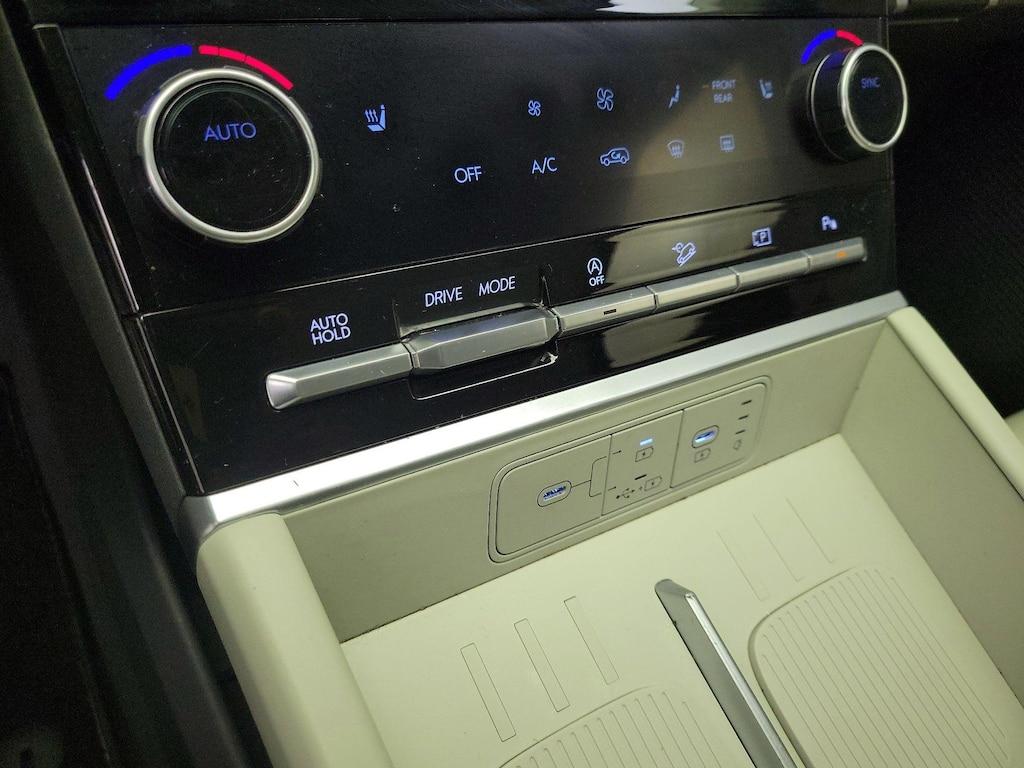 used 2024 Hyundai Santa Fe car, priced at $29,998