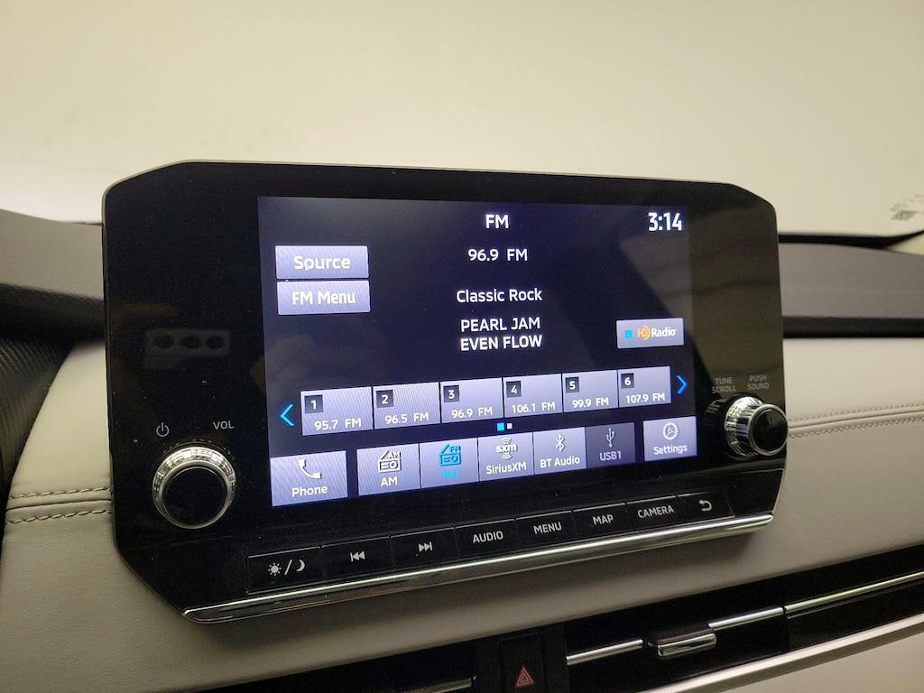 used 2023 Mitsubishi Outlander car, priced at $29,998