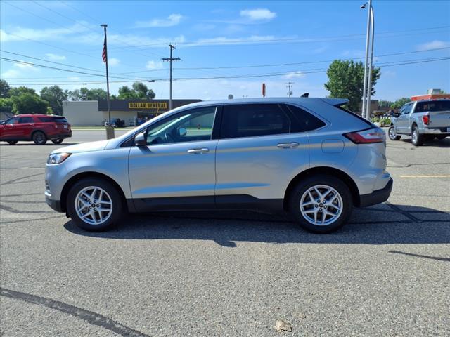 used 2024 Ford Edge car, priced at $25,900