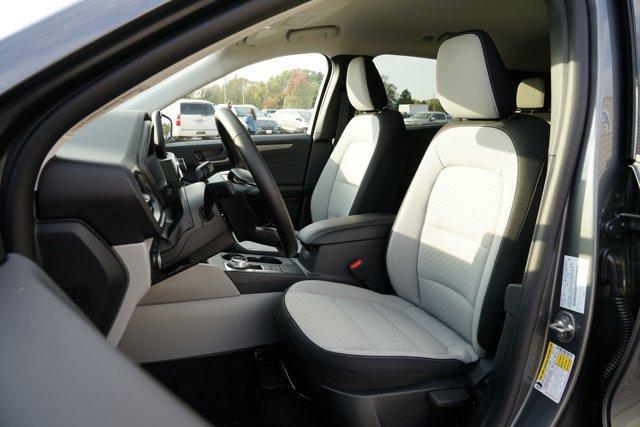 new 2026 Ford Escape car, priced at $31,099