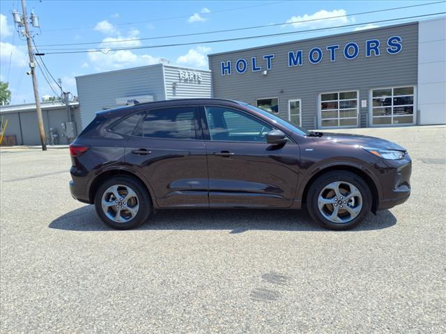 used 2023 Ford Escape car, priced at $27,900