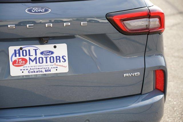 used 2023 Ford Escape car, priced at $26,831
