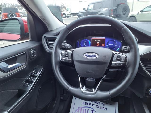 used 2022 Ford Escape car, priced at $26,275