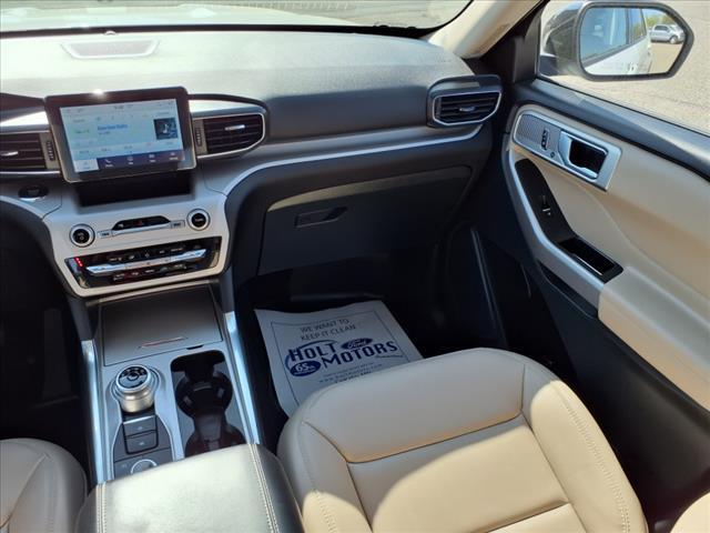 used 2024 Ford Explorer car, priced at $40,126