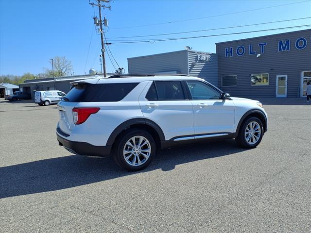 used 2024 Ford Explorer car, priced at $40,126