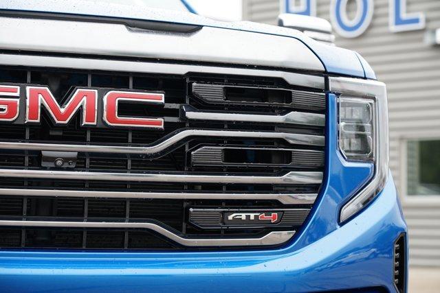 used 2023 GMC Sierra 1500 car, priced at $43,392