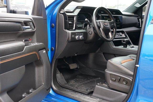 used 2023 GMC Sierra 1500 car, priced at $43,392