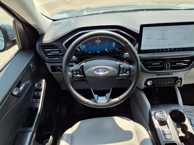 used 2023 Ford Escape car, priced at $30,931