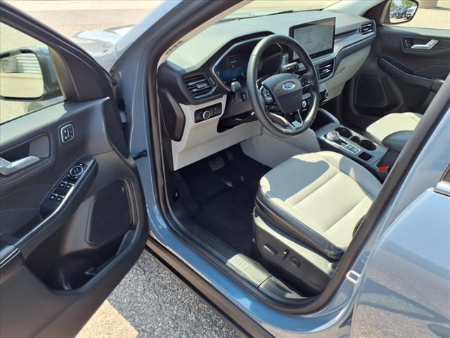 used 2023 Ford Escape car, priced at $30,931