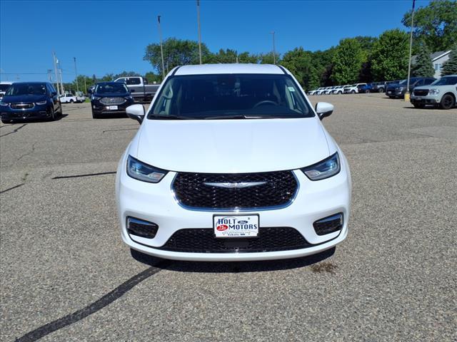 used 2023 Chrysler Pacifica car, priced at $24,846