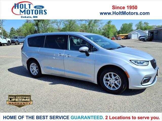 used 2023 Chrysler Pacifica car, priced at $25,913
