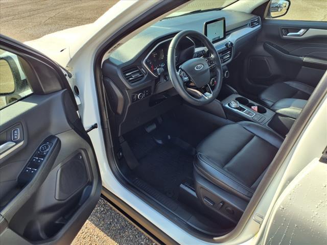 used 2022 Ford Escape car, priced at $27,148