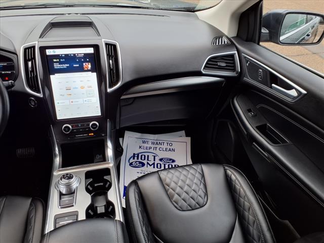 used 2024 Ford Edge car, priced at $31,871