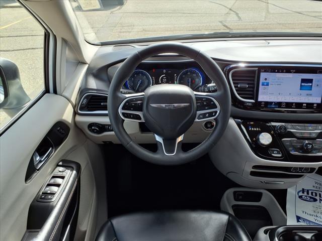 used 2023 Chrysler Pacifica car, priced at $21,963