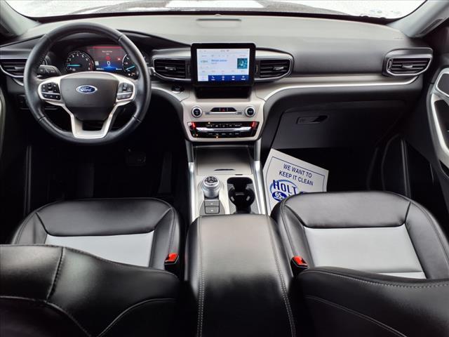 used 2022 Ford Explorer car, priced at $35,271