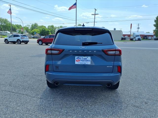 used 2023 Ford Escape car, priced at $26,900