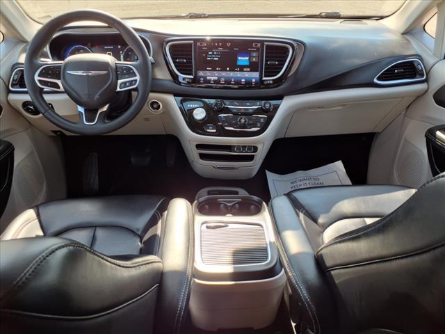 used 2023 Chrysler Pacifica car, priced at $27,329