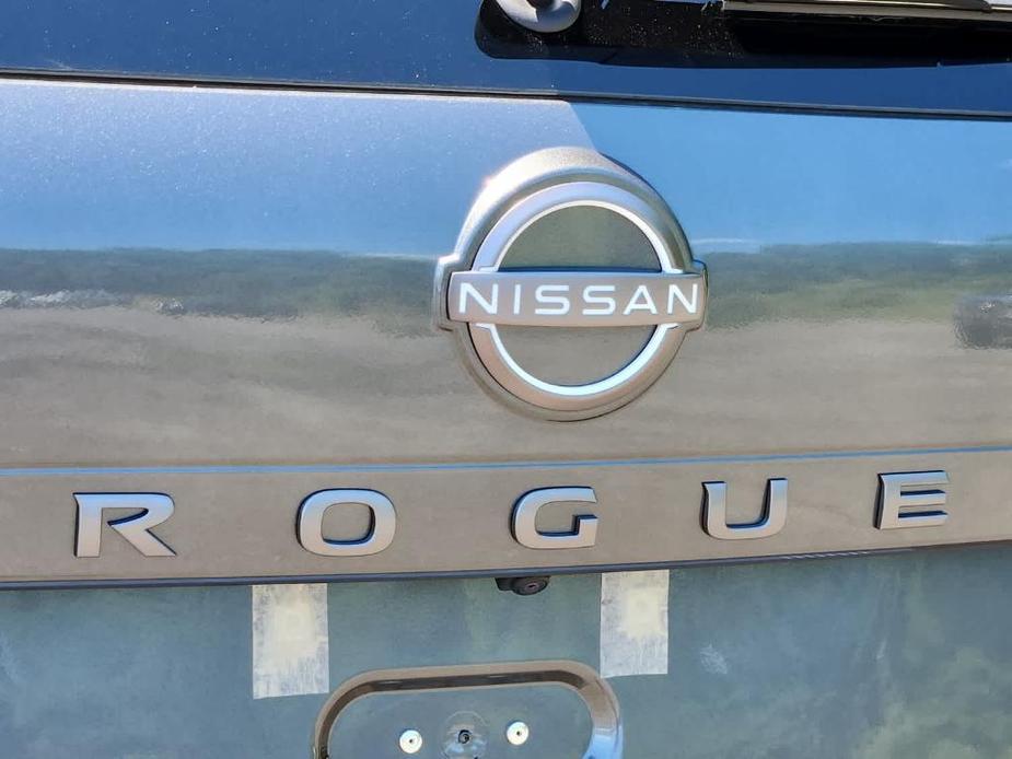 new 2024 Nissan Rogue car, priced at $33,712