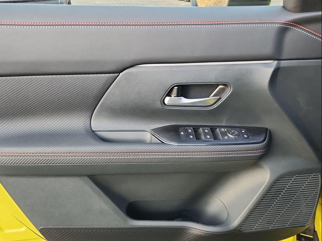 new 2025 Nissan Kicks car, priced at $28,688
